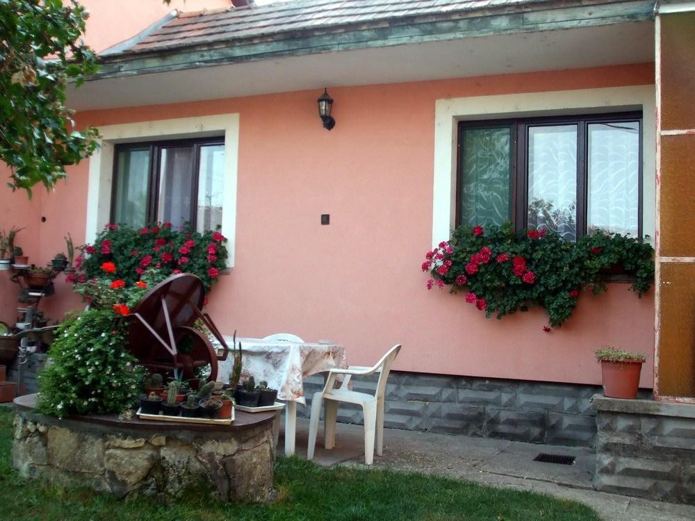 Lugas Szallas Jászberény 외부 사진